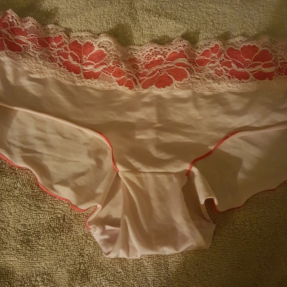 Underwear - Picture 4 of 6